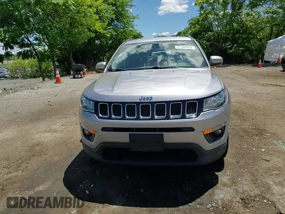 2018 Jeep Compass Latitude с VIN 3C4NJDBB9JT423947, выставлен на аукционе Copart как лот 61504994 с пробегом 84 578 миль миль и Списание • Salvage title. История ставок и продаж доступна на DreamBid. Изображение 12.