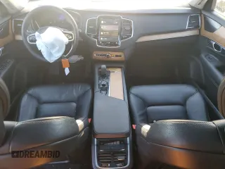 2023 Volvo XC90 Plus z VIN YV40621N6P1902576, wystawiony jako Copart lot #85297664 z przebiegiem 33 815 mil mil oraz Szkoda całkowita • Salvage title. Historia ofert i sprzedaży dostępna na DreamBid. Obrazek 8.