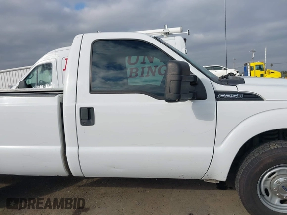 2015 Ford Super Duty F-250 SRW XL with VIN 1FTBF2A68FEC88285, listed as a IAAI auction lot 41449628 with 109,242 mi miles. Bid and sale history available at carsss.com. Image 14.