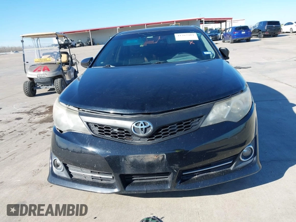 2012 Toyota Camry SE with VIN 4T1BK1FK1CU500307, listed as a IAAI auction lot 41267919 with 159,889 mi miles. Bid and sale history available at carsss.com. Image 12.