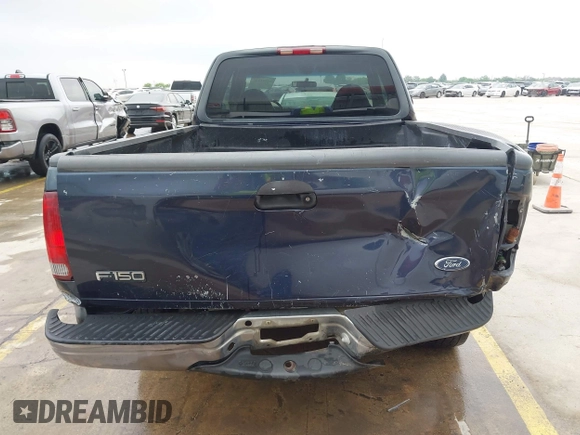 2000 Ford F-150 XL with VIN 1FTRX17L0YKA68579, listed as a IAAI auction lot 41941226 with 1 mi miles. Bid and sale history available at carsss.com. Image 16.