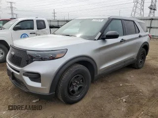 2024 Ford Police Interceptor Utility z VIN 1FM5K8AB8RGA58131, wystawiony jako Copart lot #51493475 z przebiegiem 8276 mil mil oraz Szkody całkowita. Historia ofert i sprzedaży dostępna na DreamBid. Obrazek 1.
