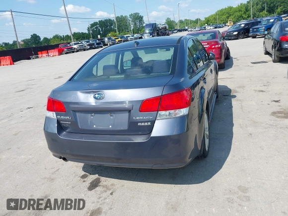 2014 Subaru Legacy Premium z VIN 4S3BMBC62E3018577, wystawiony jako IAAI lot #42459026 z przebiegiem 129 465 mil mil oraz . Historia ofert i sprzedaży dostępna na DreamBid. Obrazek 16.
