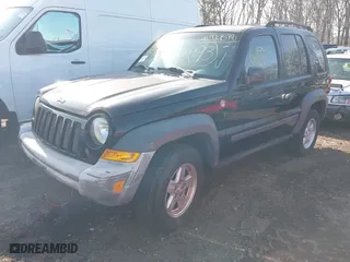 2005 Jeep Liberty Sport with VIN 1J4GL48K65W673781, listed as a IAAI auction lot 41927578 with 1 mi miles. Bid and sale history available at carsss.com. Image 2.