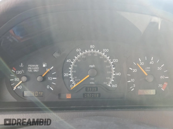 1996 Mercedes-Benz C with VIN WDBHA28E7TF319617, listed as a Copart auction lot 80874744 with 92,068 mi miles and Salvage Title. Bid and sale history available at carsss.com. Image 9.