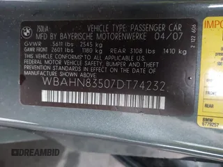 2007 BMW 7 Series 750Li z VIN WBAHN83507DT74232, wystawiony jako IAAI lot #42219091 z przebiegiem 195 219 mil mil oraz . Historia ofert i sprzedaży dostępna na DreamBid. Obrazek 9.
