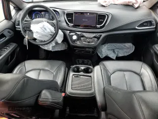 2021 Chrysler Pacifica Touring L z VIN 2C4RC3BG7MR567702, wystawiony jako Copart lot #51490415 z przebiegiem 62 689 mil mil oraz Szkoda całkowita • Salvage title. Historia ofert i sprzedaży dostępna na DreamBid. Obrazek 8.