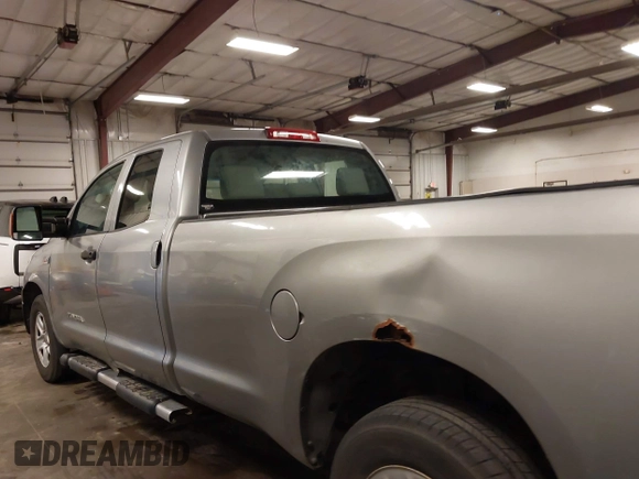 2010 Toyota Tundra 4WD Truck SR with VIN 5TFCW5F1XAX010360, listed as a IAAI auction lot 41784003 with 295,421 mi miles. Bid and sale history available at carsss.com. Image 15.