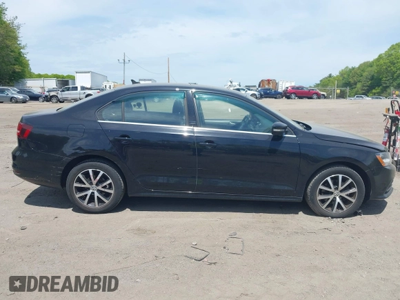 2017 Volkswagen Jetta SE with VIN 3VWDB7AJ8HM308177, listed as a IAAI auction lot 42184432 with 130,743 mi miles and . Bid and sale history available at DreamBid. Image 13.