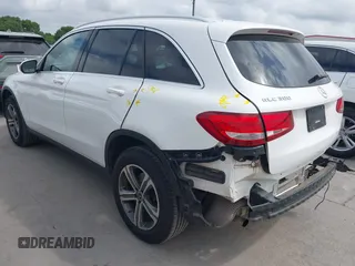2019 Mercedes-Benz GLC 300 with VIN WDC0G4JB6KV128066, listed as a IAAI auction lot 42099576 with 80,833 mi miles and . Bid and sale history available at DreamBid. Image 3.