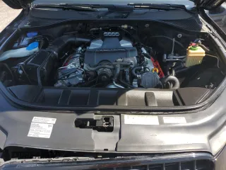 2015 Audi Q7 S line Prestige with VIN WA1DGAFE6FD021100, listed as a Copart auction lot 60228105 with 124,955 mi miles and Salvage title. Bid and sale history available at DreamBid. Image 12.