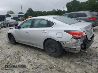 2015 Nissan Altima 2.5 z VIN 1N4AL3AP4FC438526, wystawiony jako Copart lot #54361345 z przebiegiem 135 577 mil mil oraz Szkoda całkowita • Salvage title. Historia ofert i sprzedaży dostępna na DreamBid. Obrazek 2.