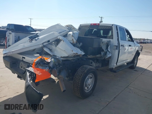 2022 Ram 2500 Tradesman with VIN 3C6UR5HJ6NG251522, listed as a IAAI auction lot 40350276 with 31,332 mi miles. Bid and sale history available at carsss.com. Image 4.
