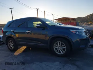 2015 Kia Sorento LX with VIN 5XYKT3A69FG607845, listed as a IAAI auction lot 40806894 with 102,416 mi miles and . Bid and sale history available at DreamBid. Image 13.