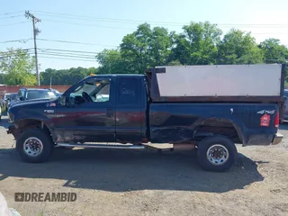 2003 Ford F-250 XL z VIN 3FTNX21L03MB41450, wystawiony jako IAAI lot #42512605 z przebiegiem 219 093 mil mil oraz . Historia ofert i sprzedaży dostępna na DreamBid. Obrazek 14.