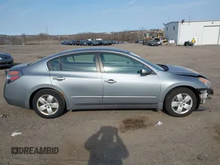2008 Nissan Altima 2.5 SL with VIN 1N4AL21E58N421296, listed as a IAAI auction lot 41772701 with 162,671 mi miles. Bid and sale history available at carsss.com. Image 14.