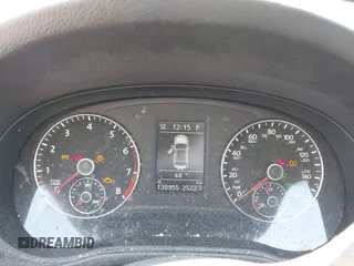 2013 Volkswagen Passat SE z VIN 1VWBP7A39DC094211, wystawiony jako IAAI lot #41894764 z przebiegiem 130 955 mil mil oraz . Historia ofert i sprzedaży dostępna na DreamBid. Obrazek 7.