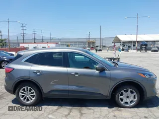 2021 Ford Escape SE with VIN 1FMCU9G65MUA38639, listed as a IAAI auction lot 42621442 with 105,737 mi miles and . Bid and sale history available at DreamBid. Image 13.