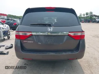 2013 Honda Odyssey EX-L с VIN 5FNRL5H63DB019055, выставлен на аукционе IAAI как лот 42411027 с пробегом 169 636 миль миль и . История ставок и продаж доступна на DreamBid. Изображение 17.
