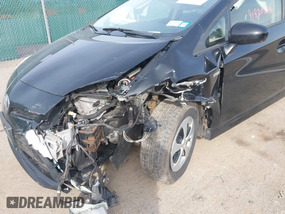 2014 Toyota Prius Four with VIN JTDKN3DU2E0362685, listed as a IAAI auction lot 41820346 with 186,394 mi miles and . Bid and sale history available at DreamBid. Image 6.