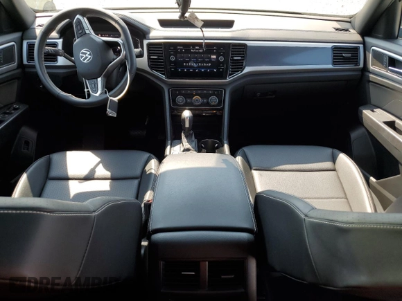 2023 Volkswagen Atlas SEL with VIN 1V2BE2CA1PC216733, listed as a Copart auction lot 59392255 with 28,011 mi miles and Salvage title. Bid and sale history available at DreamBid. Image 8.