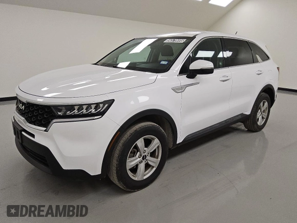 2022 Kia Sorento LX with VIN 5XYRGDLC2NG075039, listed as a Copart auction lot 56570695 with 81,911 mi miles and Clean title. Bid and sale history available at DreamBid. Image 1.