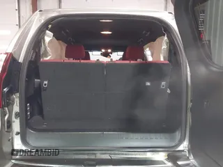 2021 Lexus GX 460 Premium z VIN JTJAM7BX5M5282671, wystawiony jako IAAI lot #41363386 z przebiegiem 45 542 mil mil oraz . Historia ofert i sprzedaży dostępna na DreamBid. Obrazek 18.