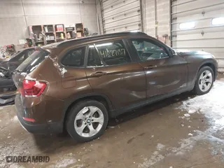 2013 BMW X1 28i with VIN WBAVM1C59DVW42455, listed as a IAAI auction lot 41627137 with 170,120 mi miles. Bid and sale history available at carsss.com. Image 4.