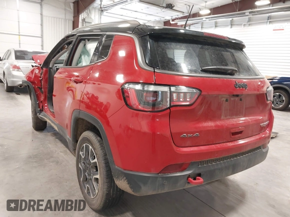 2021 Jeep Compass Trailhawk z VIN 3C4NJDDBXMT586981, wystawiony jako IAAI lot #42116028 z przebiegiem 70 317 mil mil oraz . Historia ofert i sprzedaży dostępna na DreamBid. Obrazek 3.