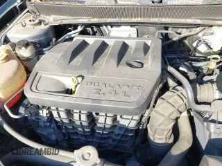 2007 Chrysler Sebring z VIN 1C3LC46K27N530587, wystawiony jako Copart lot #87905995 z przebiegiem 96 297 mil mil oraz Czysty tytuł • Clean title. Historia ofert i sprzedaży dostępna na DreamBid. Obrazek 7.