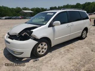 2004 Toyota Sienna XLE z VIN 5TDZA22C34S130347, wystawiony jako Copart lot #59532885 z przebiegiem 203 042 mil mil oraz Szkoda całkowita • Salvage title. Historia ofert i sprzedaży dostępna na DreamBid. Obrazek 1.