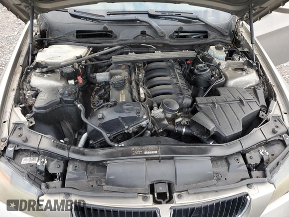 2008 BMW 3 Series 328i with VIN WBAVA37508NL51654, listed as a Copart auction lot 85218154 with 169,260 mi miles and Salvage Title. Bid and sale history available at DreamBid. Image 13.
