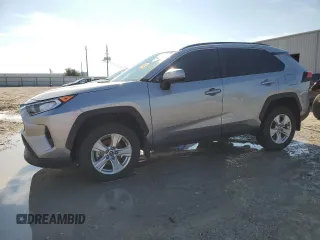 2021 Toyota RAV4 XLE with VIN 2T3W1RFV6MC152866, listed as a Copart auction lot 67205784 with 0 mi miles and Salvage Title. Bid and sale history available at carsss.com. Image 1.