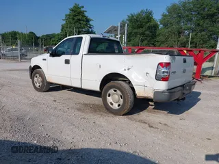 2007 Ford F-150 XL z VIN 1FTRF12W67KB47760, wystawiony jako IAAI lot #42406267 z przebiegiem 192 699 mil mil oraz . Historia ofert i sprzedaży dostępna na DreamBid. Obrazek 3.