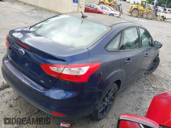 2012 Ford Focus SE with VIN 1FAHP3F29CL163358, listed as a IAAI auction lot 42390037 with 167,602 mi miles and . Bid and sale history available at DreamBid. Image 4.