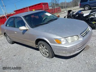 2000 Toyota Camry CE with VIN 4T1BG22K9YU984960, listed as a IAAI auction lot 41816062 with 217,022 mi miles. Bid and sale history available at carsss.com. Image 1.