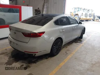 2017 Kia Cadenza Premium z VIN KNALC4J12H5089486, wystawiony jako IAAI lot #41437774 z przebiegiem 91 024 mil mil oraz . Historia ofert i sprzedaży dostępna na DreamBid. Obrazek 4.