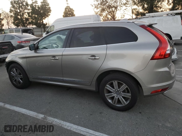 2016 Volvo XC60 T6 Drive-E z VIN YV449MDK4G2856889, wystawiony jako Copart lot #83114094 z przebiegiem 126 561 mil mil oraz Szkoda całkowita • Salvage title. Historia ofert i sprzedaży dostępna na DreamBid. Obrazek 2.