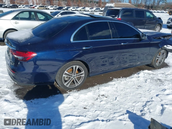 2021 Mercedes-Benz E 350 with VIN W1KZF8EB8MA935738, listed as a IAAI auction lot 41355282 with 63,160 mi miles and . Bid and sale history available at DreamBid. Image 4.