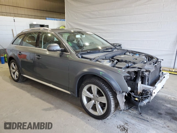 2013 Audi allroad A4 Premium Plus z VIN WA1UFAFL3DA107187, wystawiony jako Copart lot #53933875 z przebiegiem 137 538 mil mil oraz Szkody całkowita. Historia ofert i sprzedaży dostępna na DreamBid. Obrazek 4.