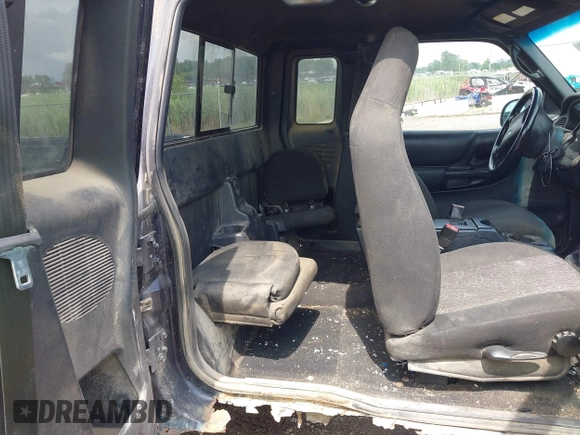 2002 Ford Ranger XL Fleet with VIN 1FTZR45E72TA70153, listed as a IAAI auction lot 42751495 with 161,390 mi miles and . Bid and sale history available at DreamBid. Image 8.