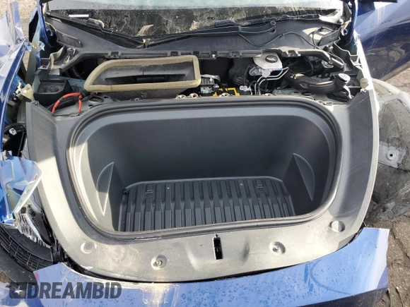 2020 Tesla Model Y Long Range with VIN 5YJYGDEE6LF024397, listed as a Copart auction lot 46519605 with 81,236 mi miles and Non Repairable. Bid and sale history available at DreamBid. Image 13.