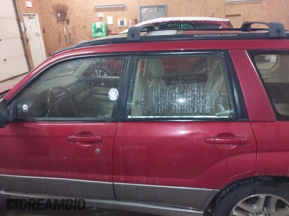 2006 Subaru Forester 2.5 X L.L. Bean Edition with VIN JF1SG67636H725688, listed as a IAAI auction lot 41479919 with 160,524 mi miles. Bid and sale history available at carsss.com. Image 14.
