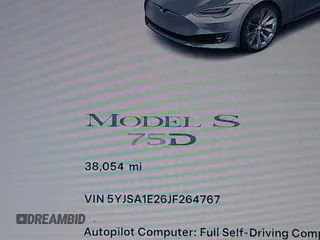 2018 Tesla Model S 75D с VIN 5YJSA1E26JF264767, выставлен на аукционе IAAI как лот 42434614 с пробегом 38 054 миль миль и . История ставок и продаж доступна на DreamBid. Изображение 16.