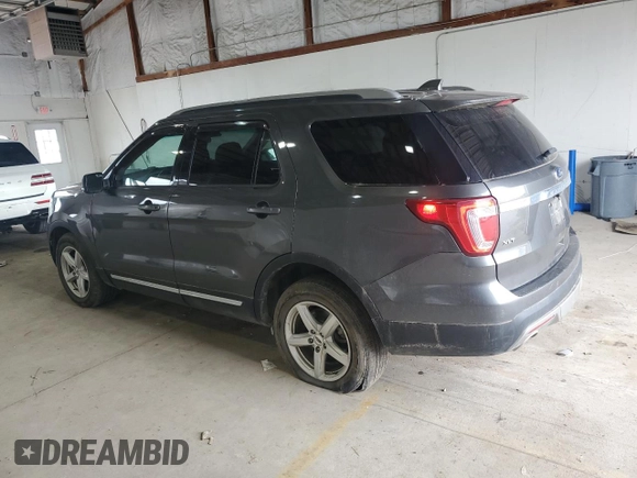 2017 Ford Explorer XLT with VIN 1FM5K8D83HGB61505, listed as a Copart auction lot 57856475 with 139,378 mi miles and Clean title. Bid and sale history available at DreamBid. Image 2.