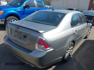 2009 Ford Fusion SE with VIN 3FAHP07159R174985, listed as a IAAI auction lot 42080205 with 78,371 mi miles. Bid and sale history available at carsss.com. Image 4.
