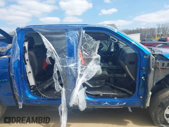 2017 Ford F-150 XL with VIN 1FTEW1EP2HFB87914, listed as a IAAI auction lot 41930611 with 100,281 mi miles. Bid and sale history available at carsss.com. Image 14.