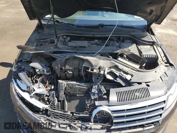 2014 Volkswagen CC VR6 Executive 4Motion with VIN WVWGU7AN3EE539874, listed as a Copart auction lot 61742974 with 124,358 mi miles and Salvage Title. Bid and sale history available at carsss.com. Image 11.