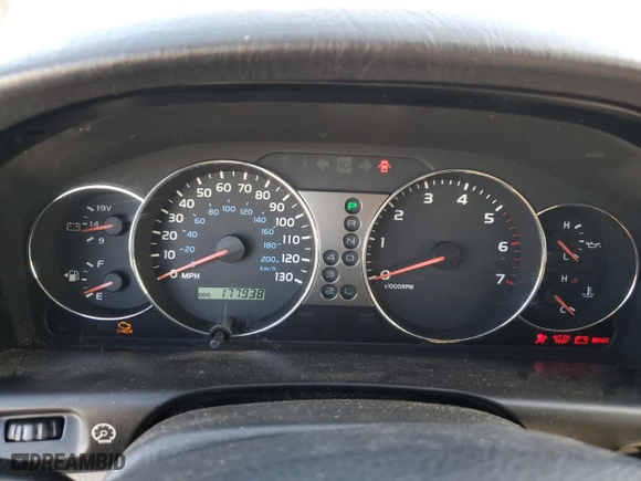 2003 Toyota Land Cruiser with VIN JTEHT05J832042982, listed as a Copart auction lot 43735205 with 177,938 mi miles and Clean Title. Bid and sale history available at carsss.com. Image 9.
