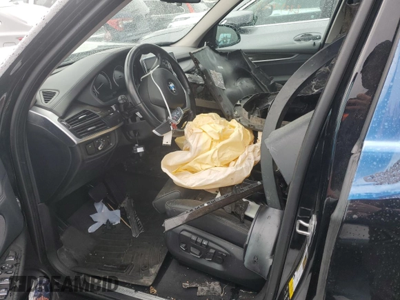 2016 BMW X5 xDrive50i with VIN 5UXKR6C59G0J82380, listed as a Copart auction lot 79649274 with 0 mi miles and Salvage Title. Bid and sale history available at carsss.com. Image 7.